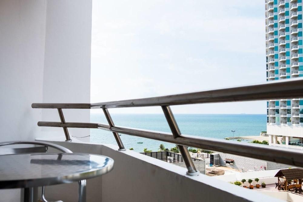 Markland Beach View Pattaya Exterior foto