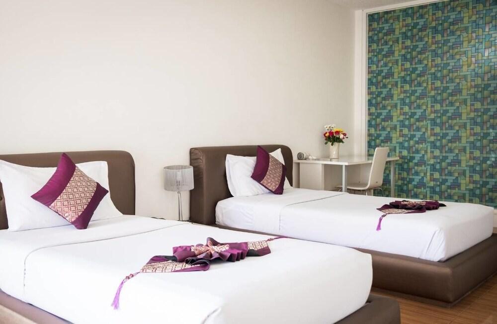 Markland Beach View Pattaya Exterior foto