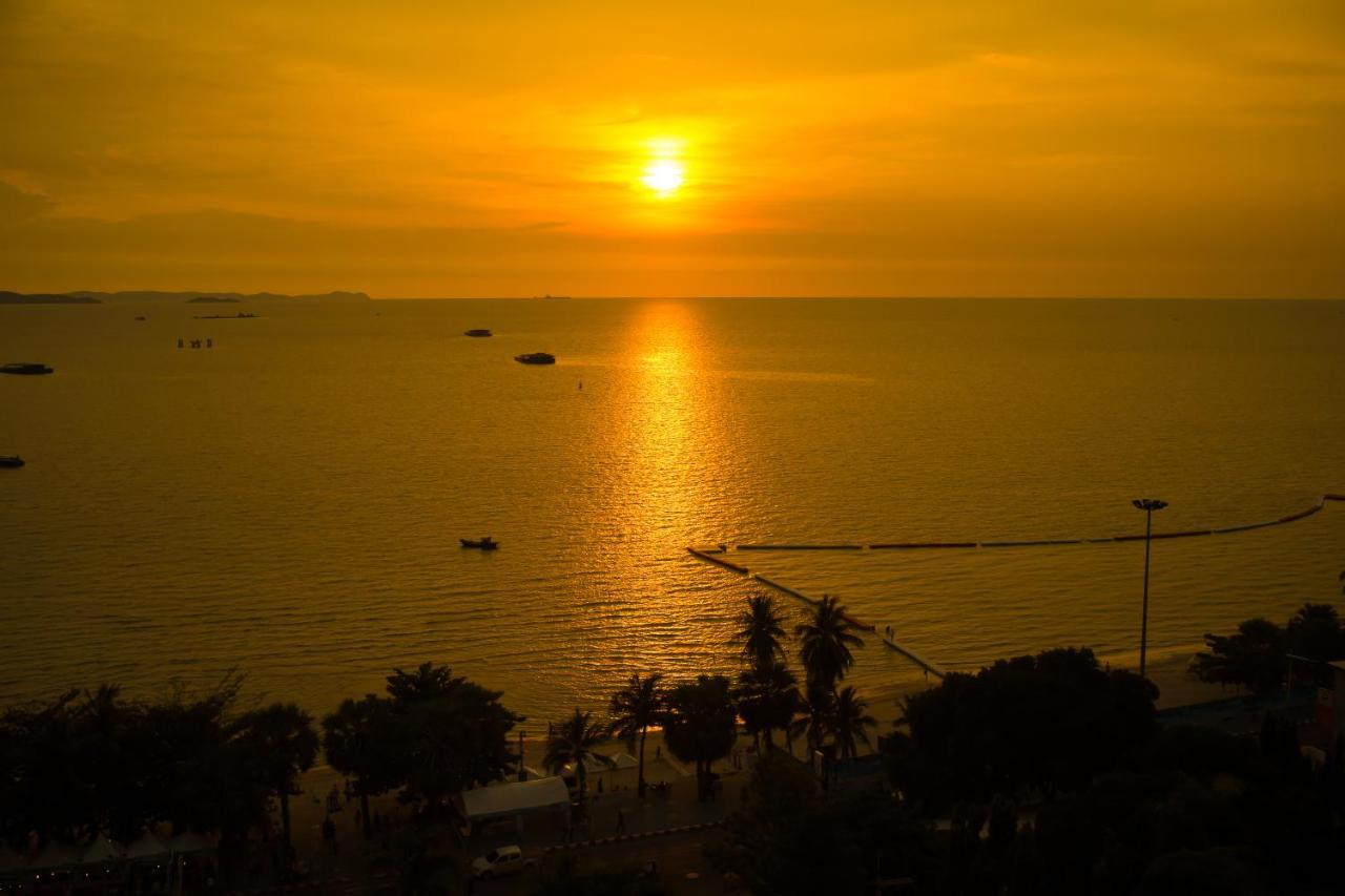 Markland Beach View Pattaya Exterior foto