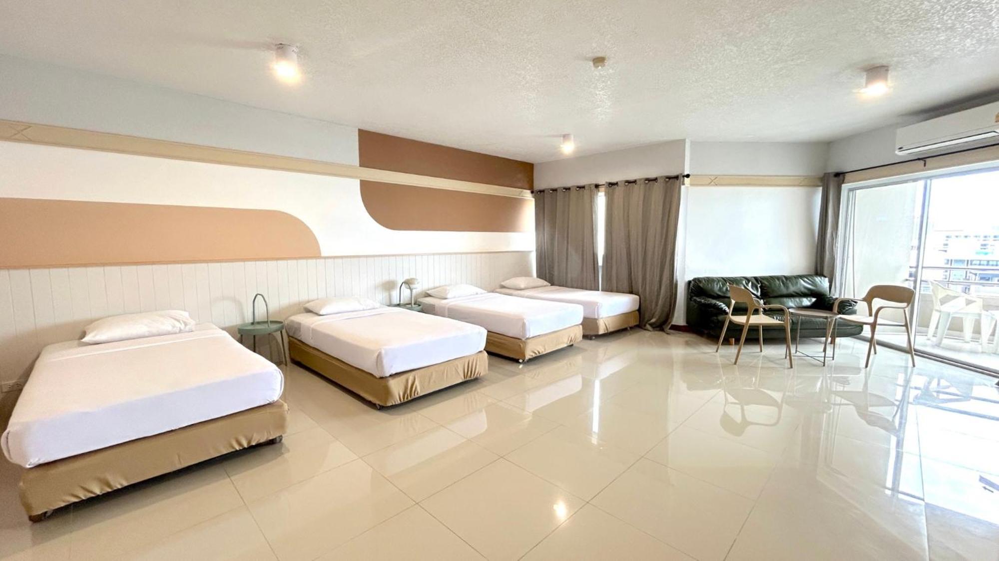 Markland Beach View Pattaya Exterior foto