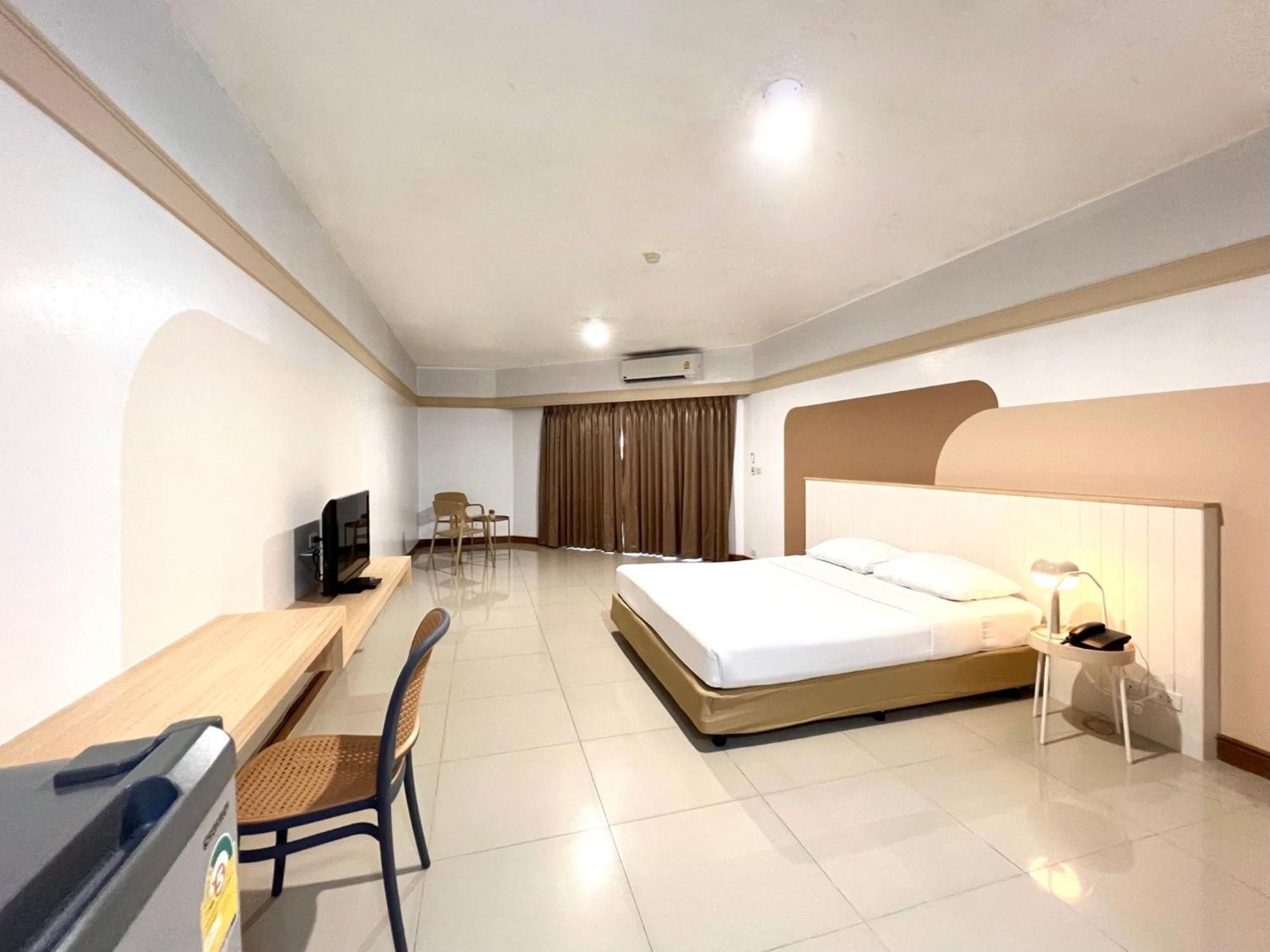 Markland Beach View Pattaya Exterior foto