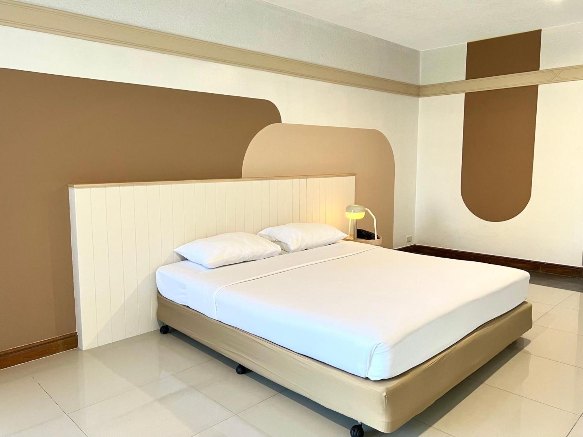 Markland Beach View Pattaya Exterior foto